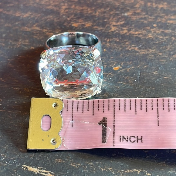 Swarovski ring retired. Sterling silver size 7 - Picture 11 of 14